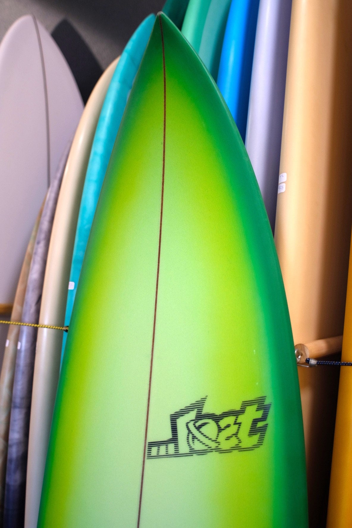 LOST Surfboards - 6'2 Driver 3.0 Round - Griffin Airspray LOST Surfboards - 6'2 Driver 3.0 Round - Griffin Airspray