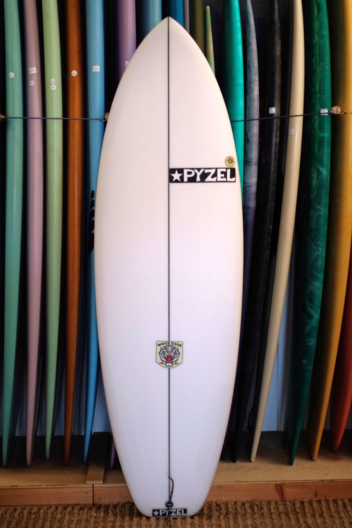 PYZEL WHITE TIGER 5'5' パイゼル ホワイトタイガー 5'5' サーフボード